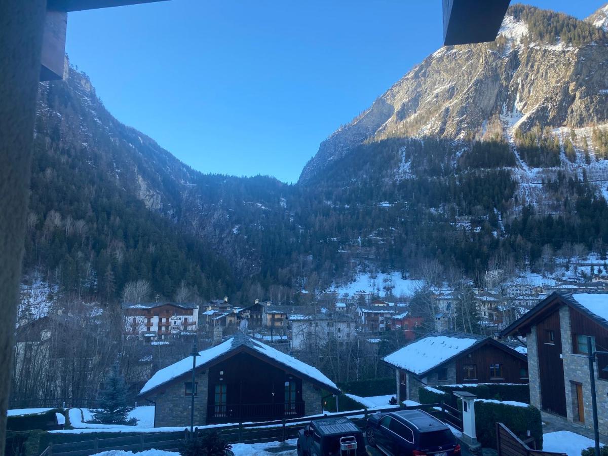La Casetta Di Montagna - Courmayer プレ・サン・ディディエ エクステリア 写真